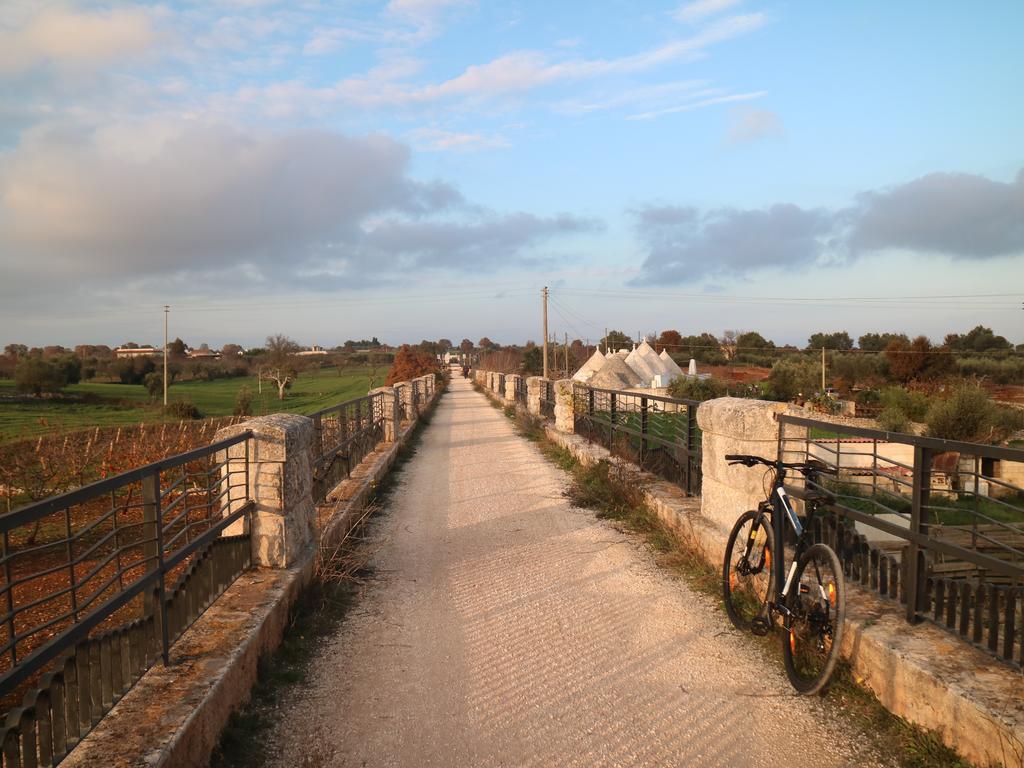 I Trulli Di Figazzano Villa โลโกโรตอนโด ภายนอก รูปภาพ